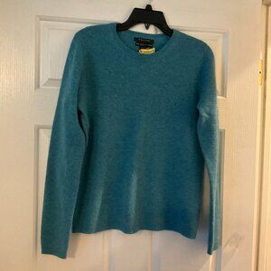 Blue/Green Tahari Pure Luxe cashmere sweater
